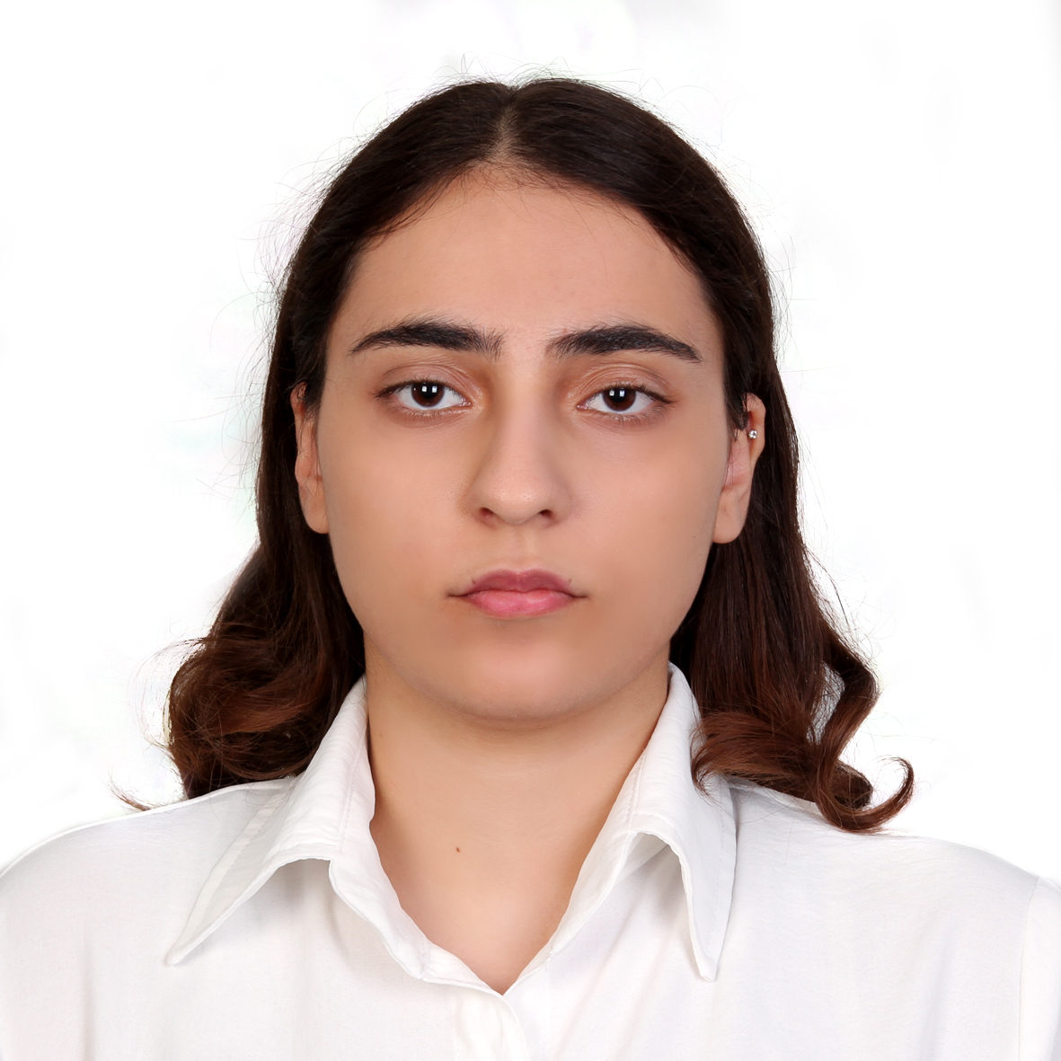 Raha (zeinab) Alizadeh