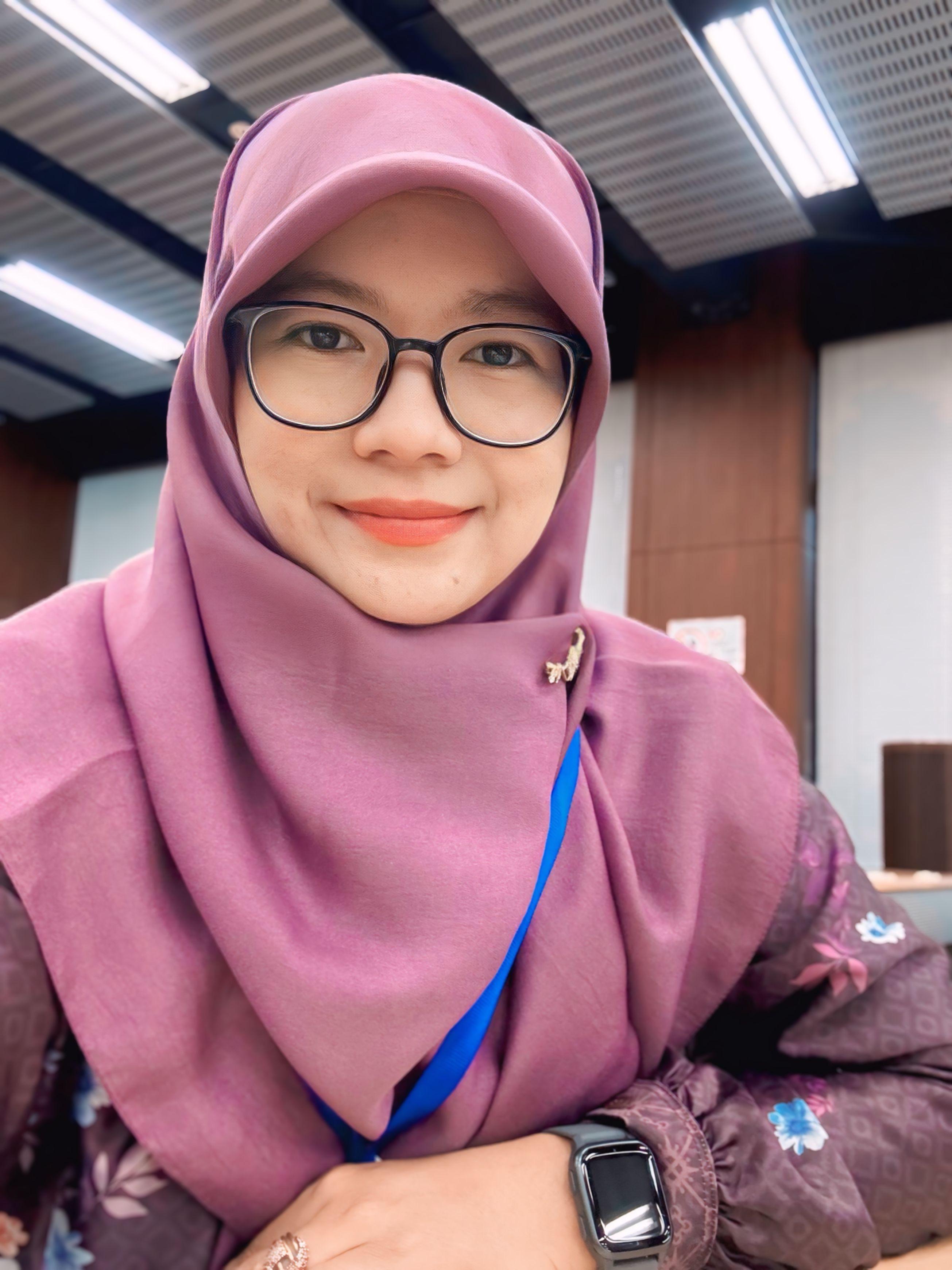 Dr. Ririn Widiyasari, M.Pd.